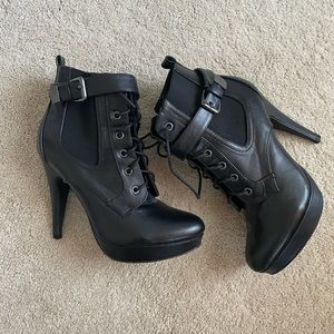 G by Guess Denver Heeled Boots